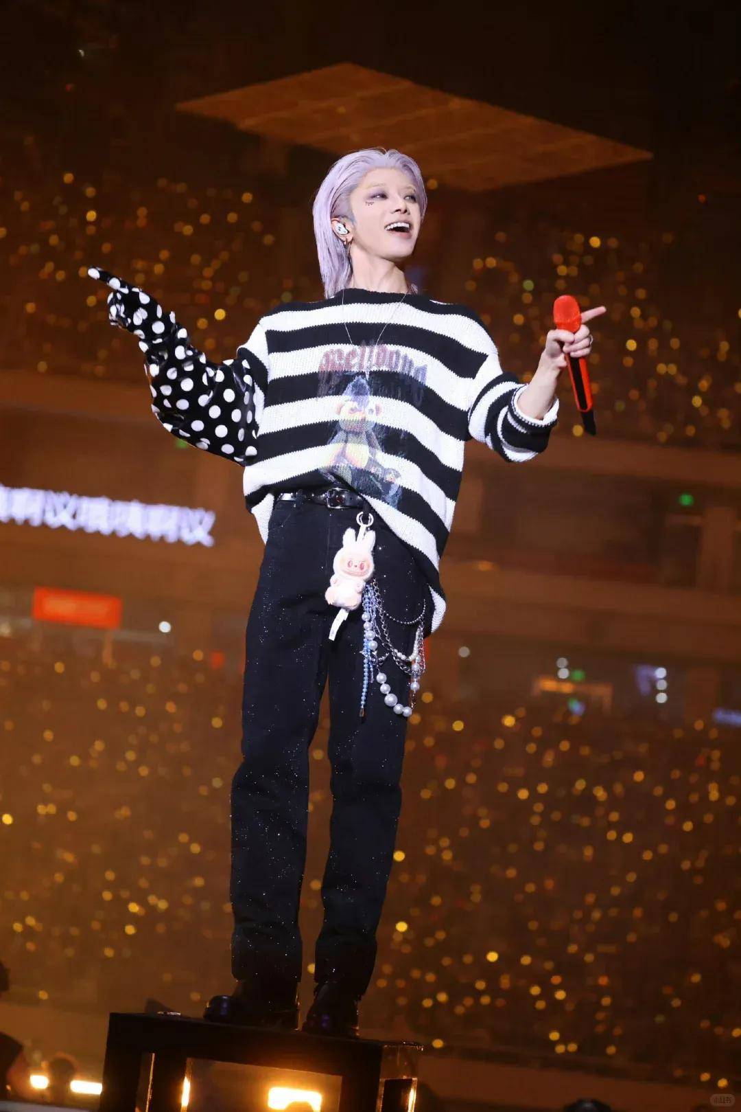 杨幂把钥匙扣扎在马尾上,瞬间实现满39减20!