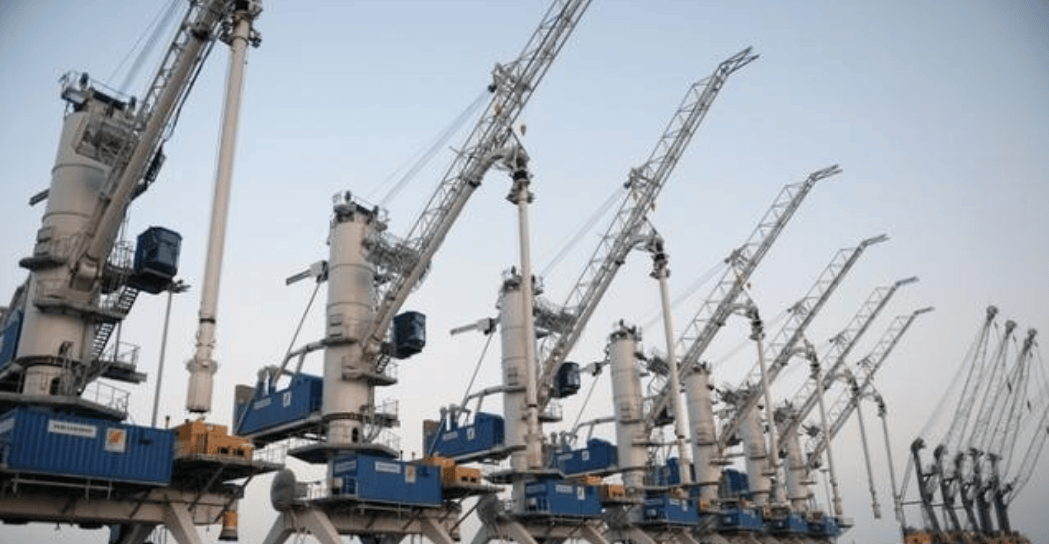 印度迎来最痛一天！美国打出制裁重拳，撤销印度伊朗港口特权，莫迪指出最大敌人