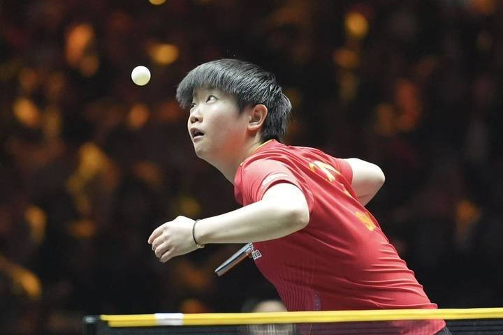 孙颖莎苦战七局击败队友 淘汰王艺迪挺进女单4强