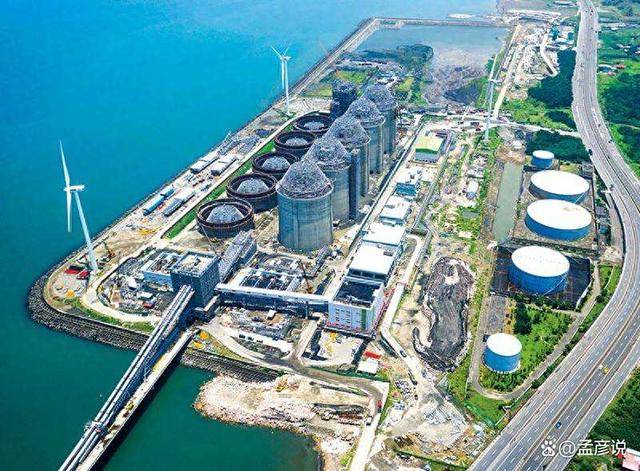 一旦大陆收复台湾，岛内的一处致命弱点，将让台湾撑不到2周？